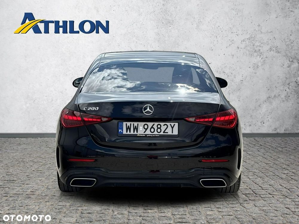 Mercedes-Benz Klasa C 200 4Matic 9G-TRONIC AMG Line - 4