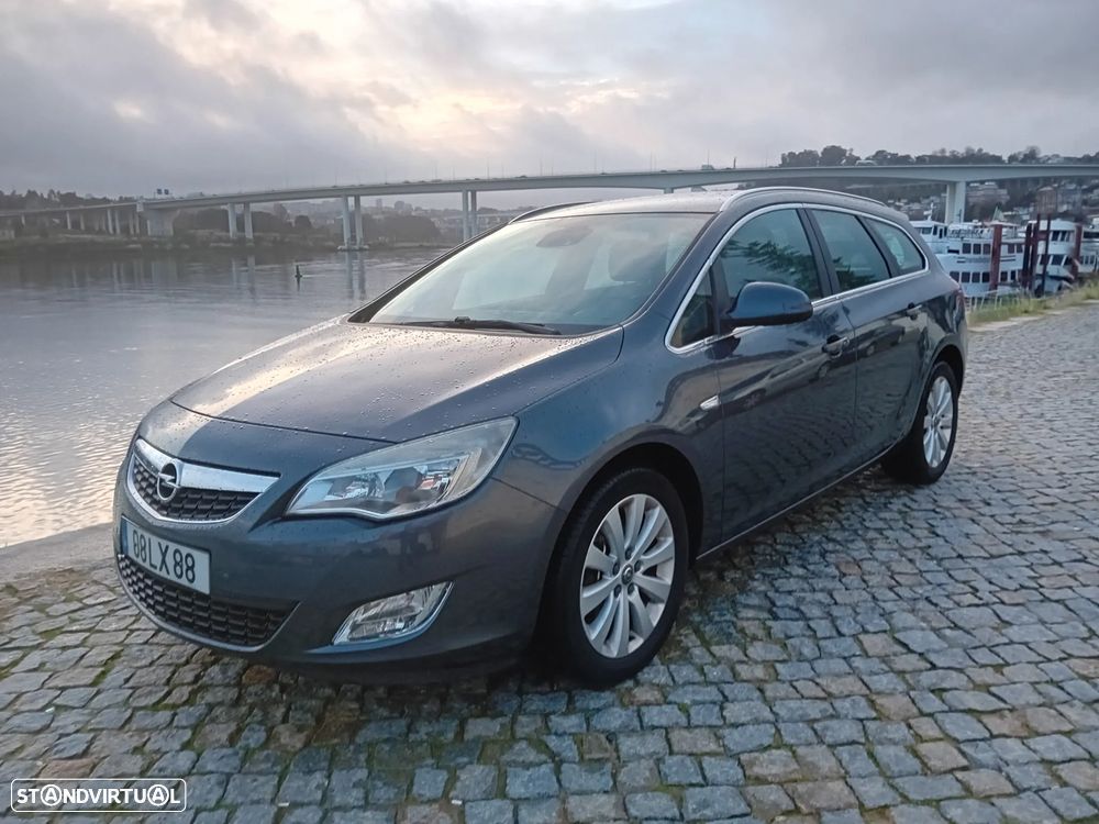 Opel Astra Caravan 1.7 CDTi Cosmo Plus - 28