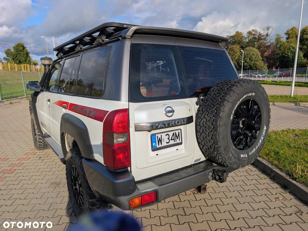 Nissan Patrol - 12
