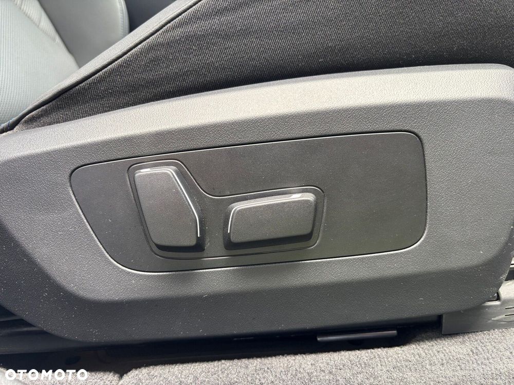 BMW X3 xDrive20d mHEV - 19