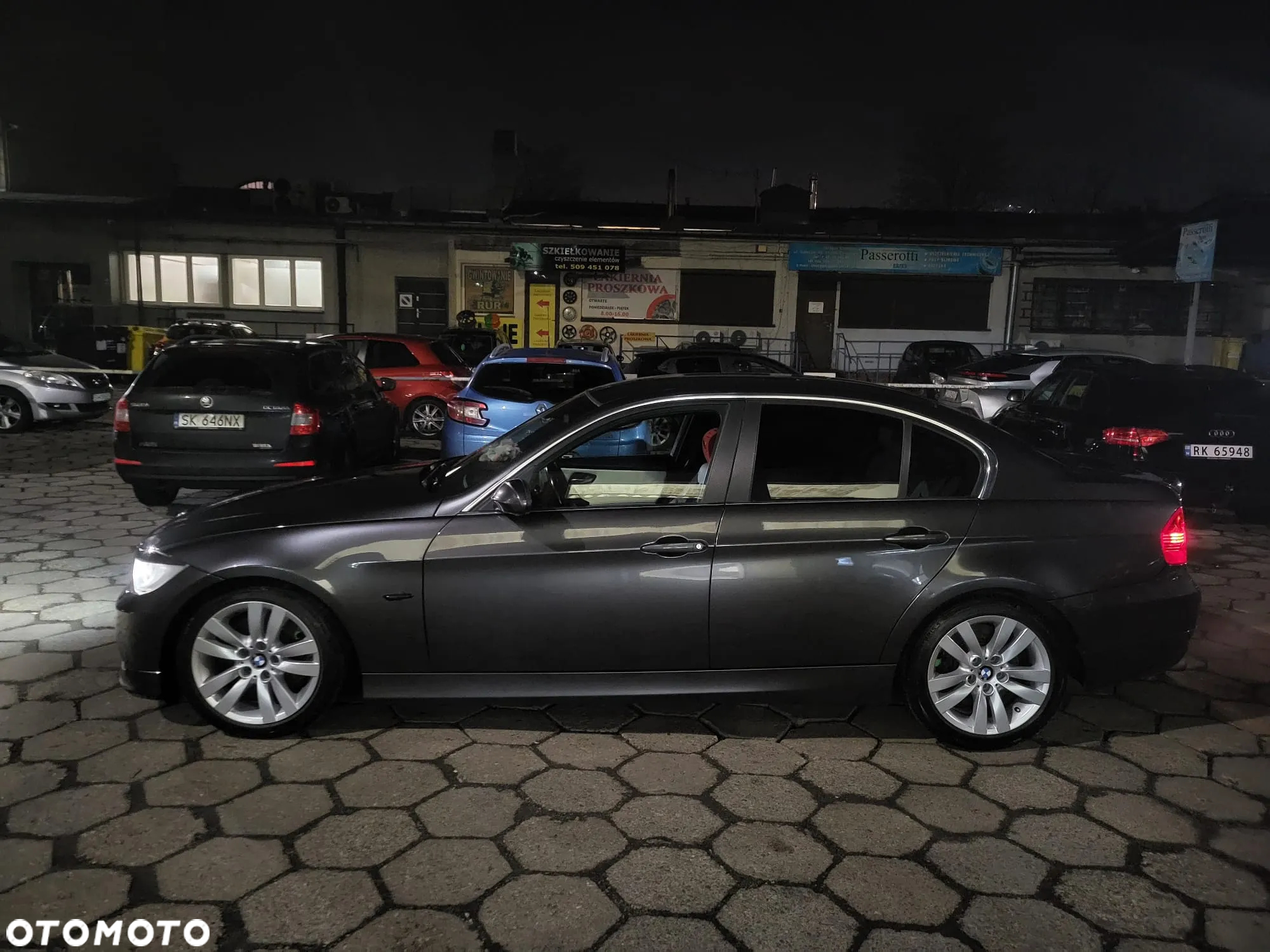 BMW Seria 3 330i - 7