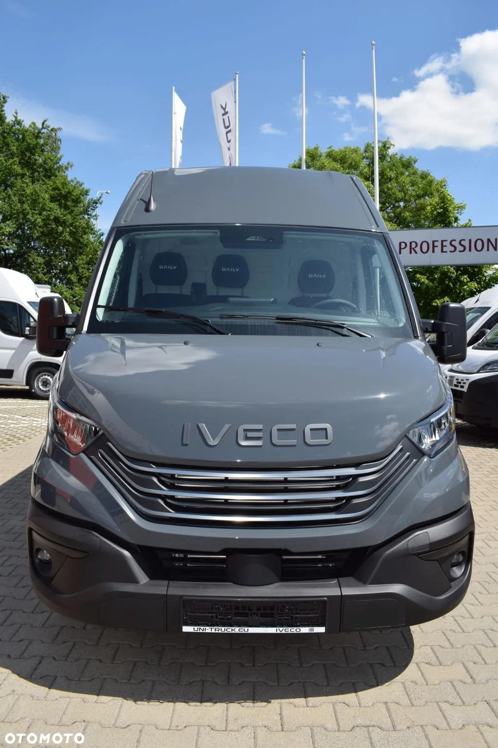Iveco DAILY 35S18HA8V AUTOMAT - 4
