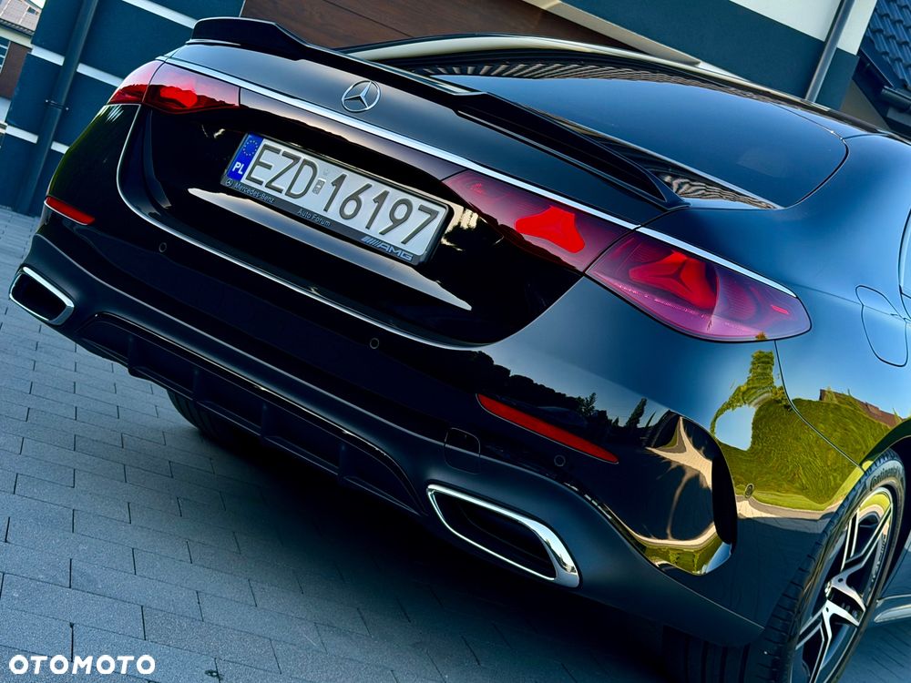 Mercedes-Benz Klasa E 220 d mHEV 4-Matic AMG 9G-Tronic - 26