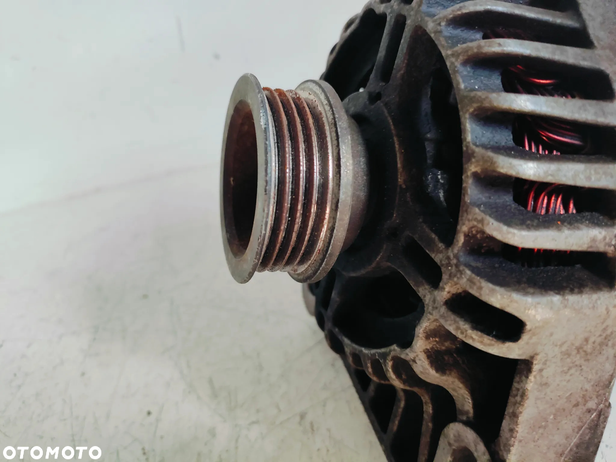 FIAT Grande punto 05- 1.4 Alternator 51859042 70A - 7