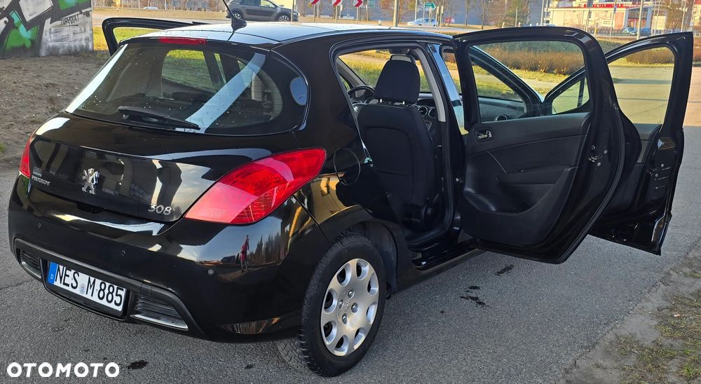 Peugeot 308 1.6 HDi Premium Plus - 15