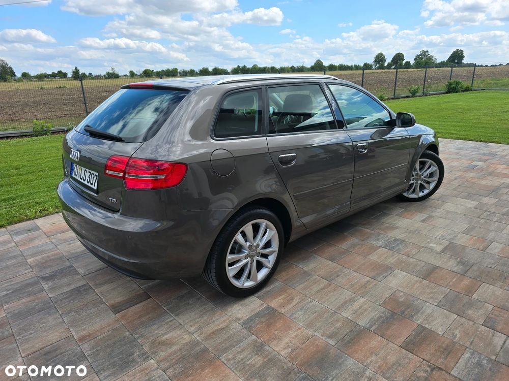 Audi A3 Sportback 2.0 TDI Ambiente - 4