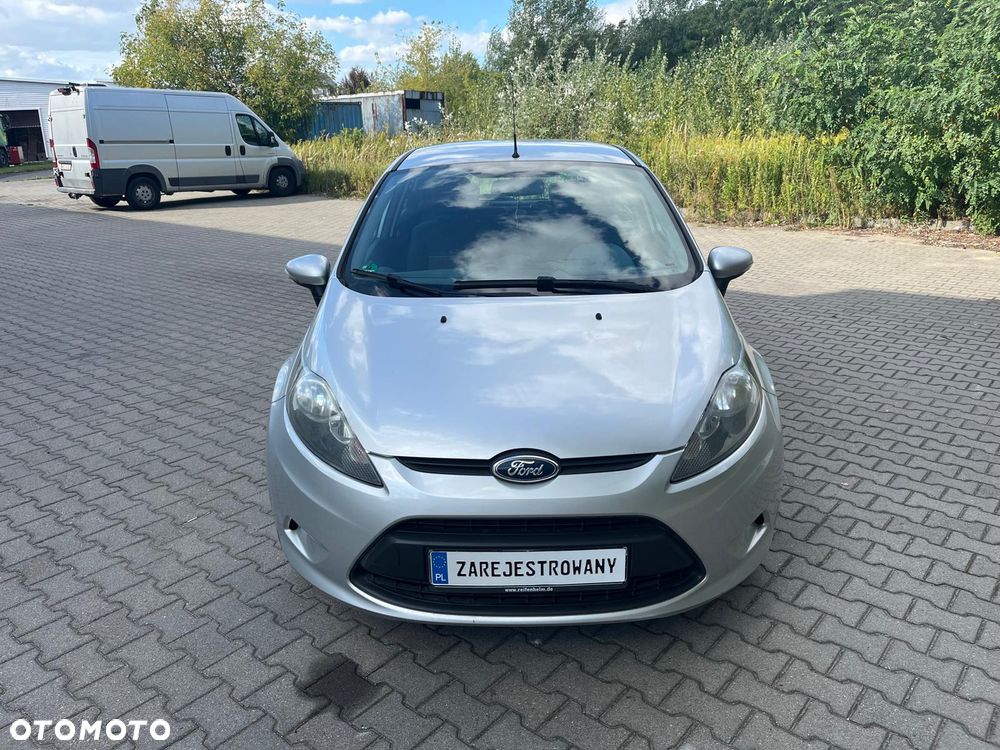 Ford Fiesta - 9