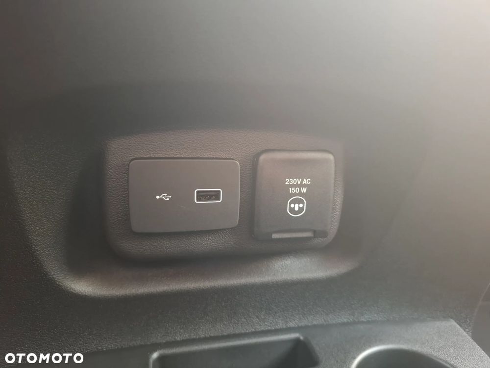 Toyota Proace Max automatyczna skrzynia biegów 180KM - 24