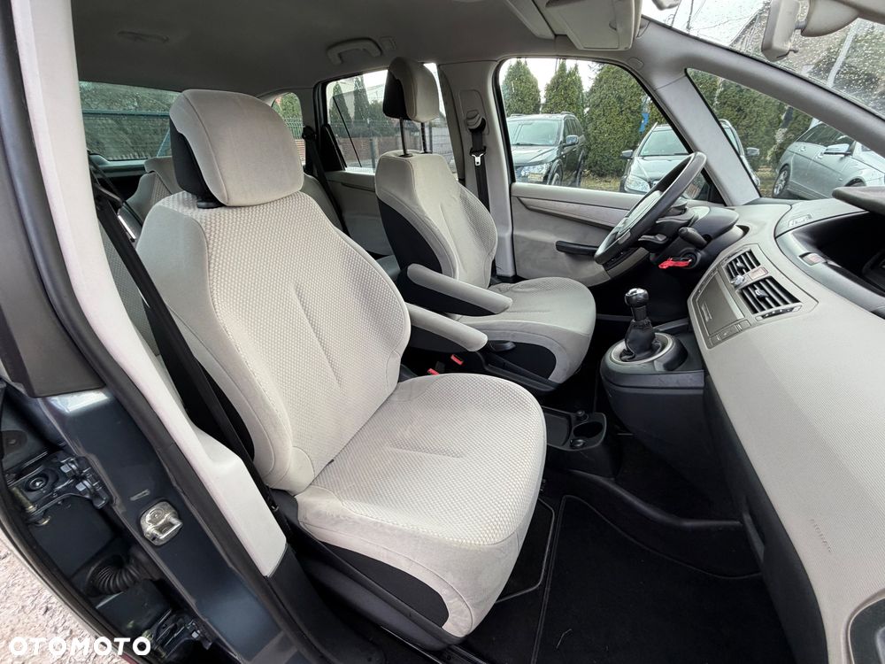 Citroën C4 Picasso 1.8 16V Tendance - 32