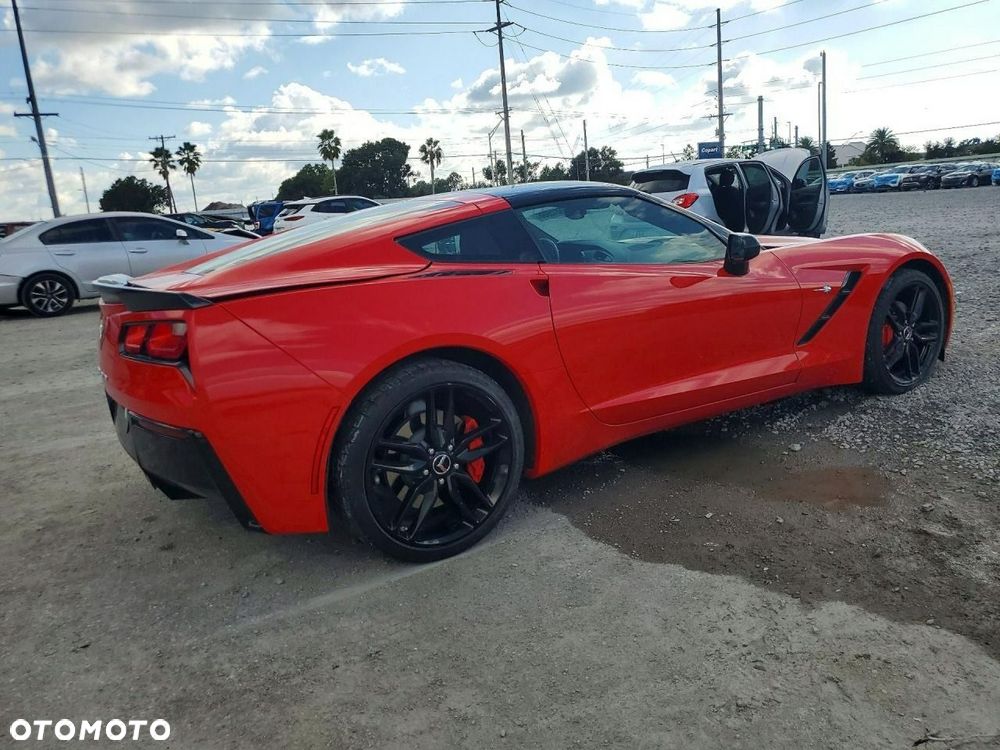 Chevrolet Corvette 2015 photo 3