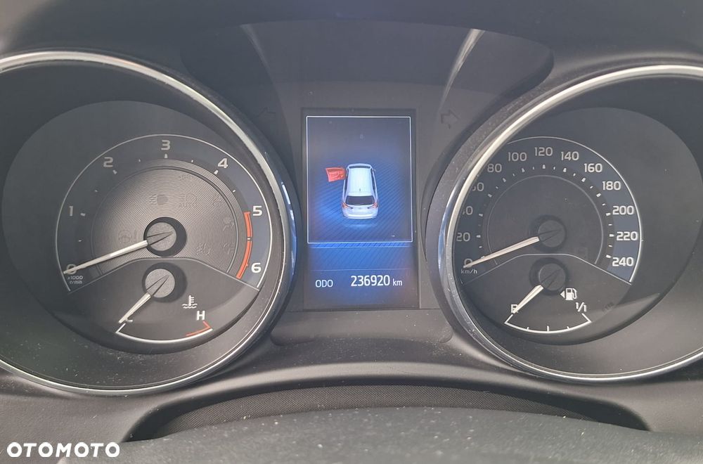 Toyota Auris 1.6 D-4D Comfort - 16