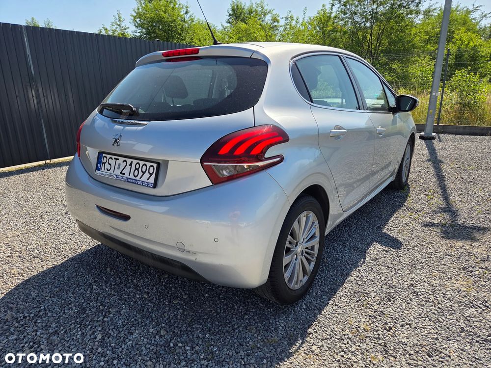 Peugeot 208 PureTech 110 Stop & Start Active - 4