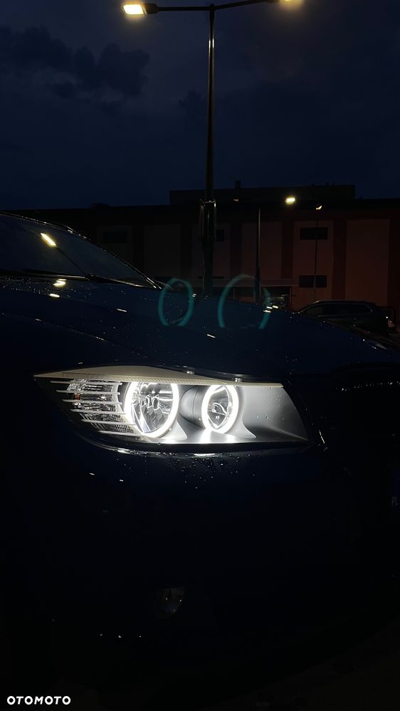 BMW Seria 3 318d - 8