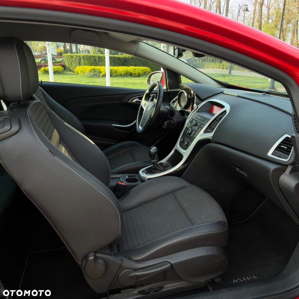 Opel Astra 2.0 CDTI Enjoy S&S - 9