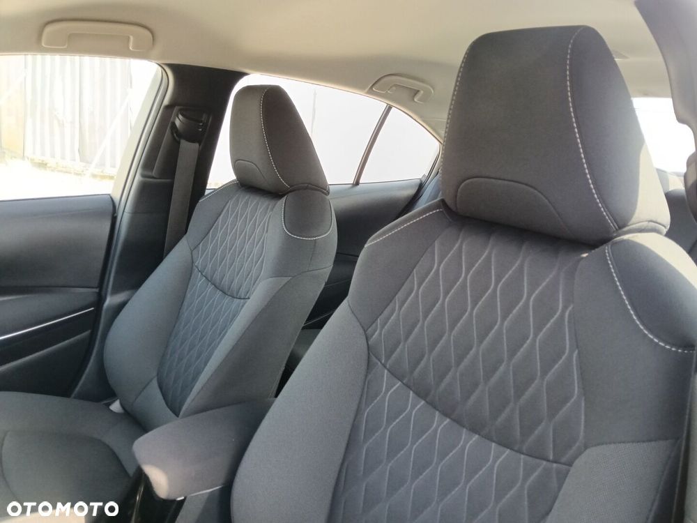 Toyota Corolla 1.8 Hybrid Comfort - 11
