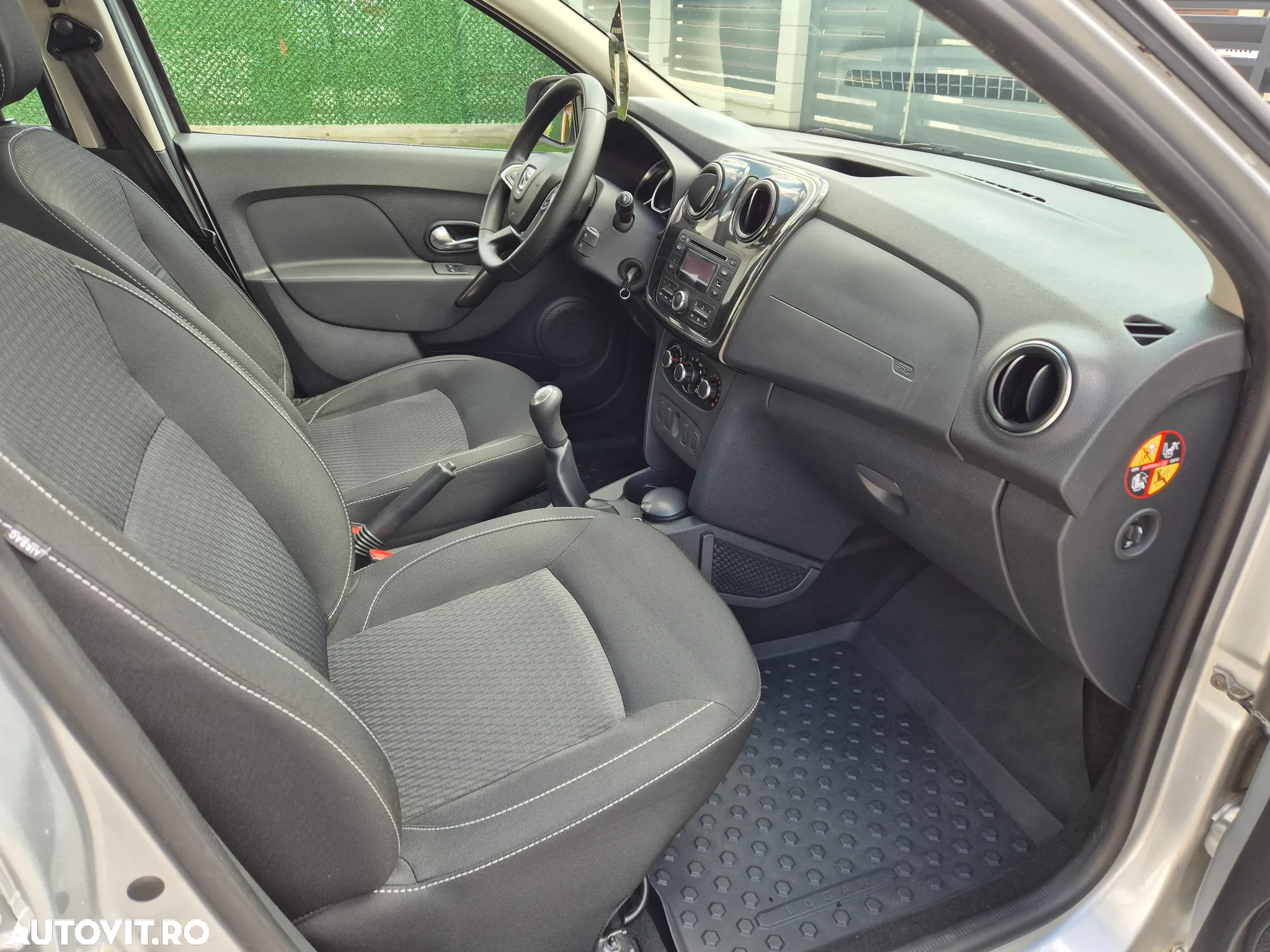 Dacia Logan 1.5 75CP Laureate - 5