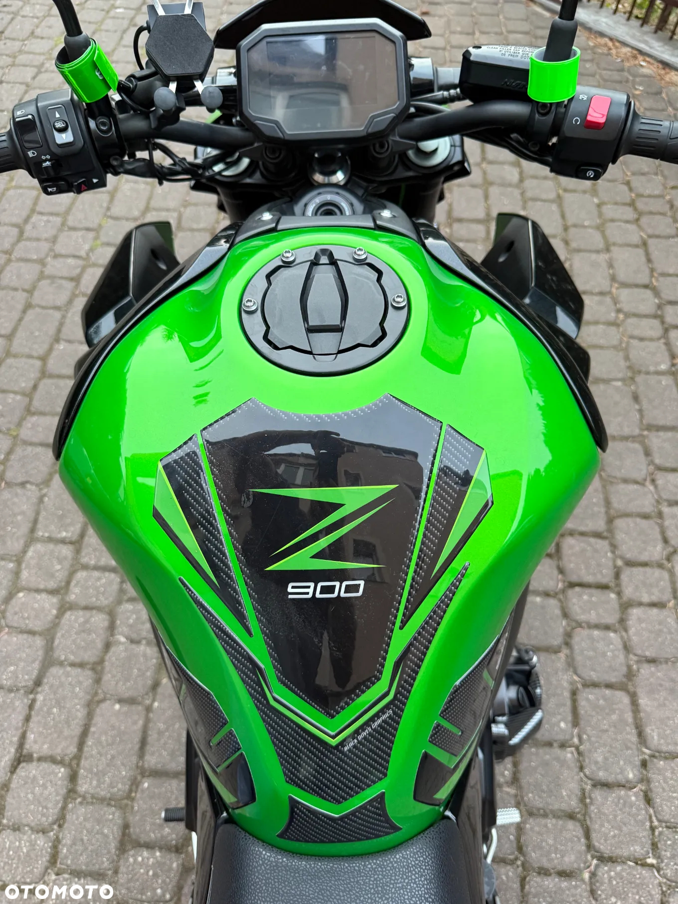 Kawasaki Z 900 - 11