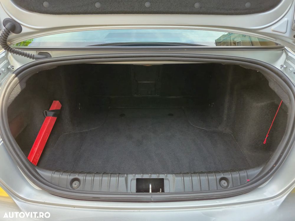 Alfa Romeo 159 1.8 MPI 16V Impression - 12