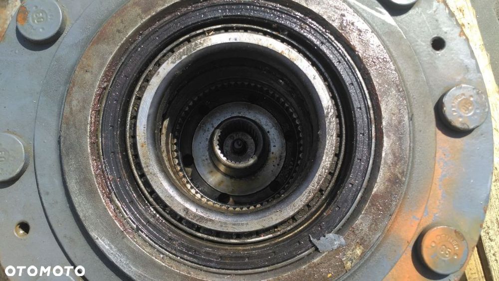 Zwolnica ZF APL B775 BK [P-15 S-4×31 W-81 SZ10] - 5