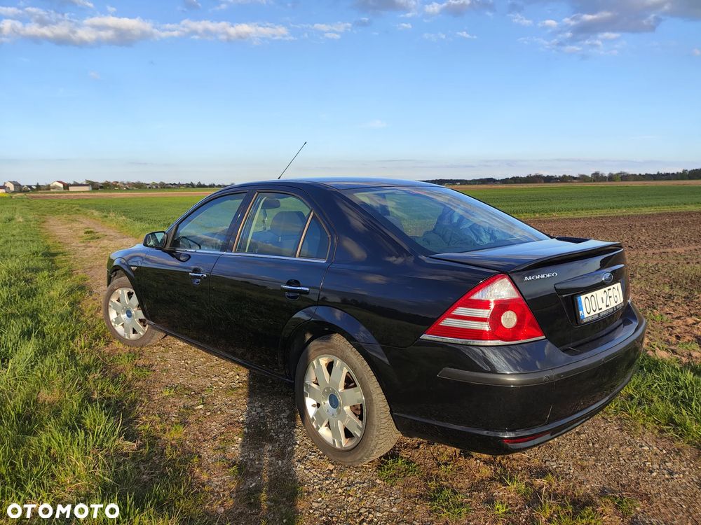 Ford Mondeo 2.0 FF Titanium - 7