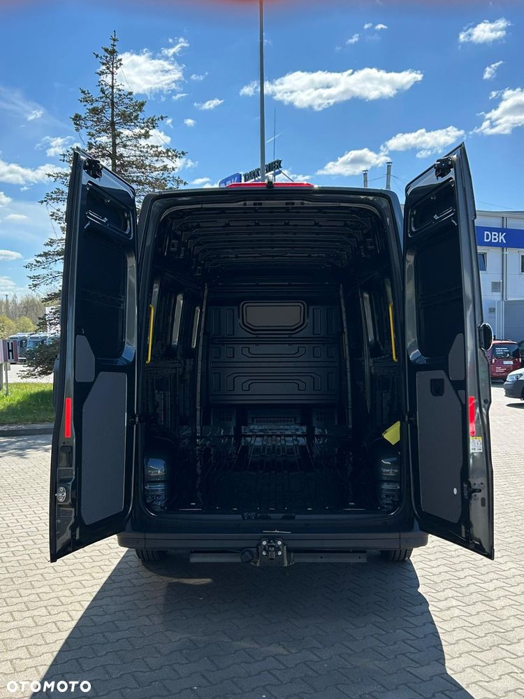 Volkswagen Crafter - 9