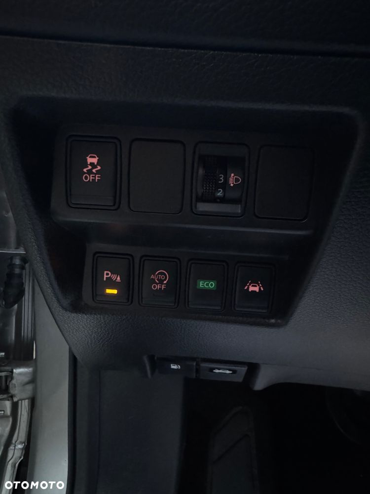 Nissan Qashqai - 22