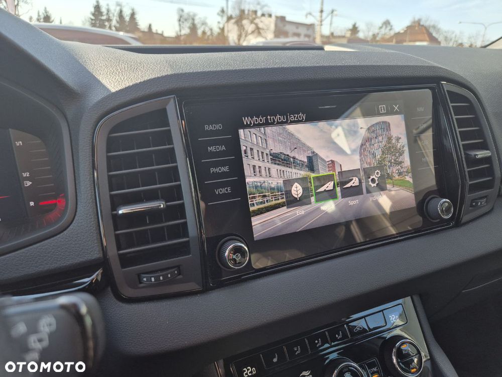 Skoda Karoq 1.5 TSI ACT Sportline DSG - 21