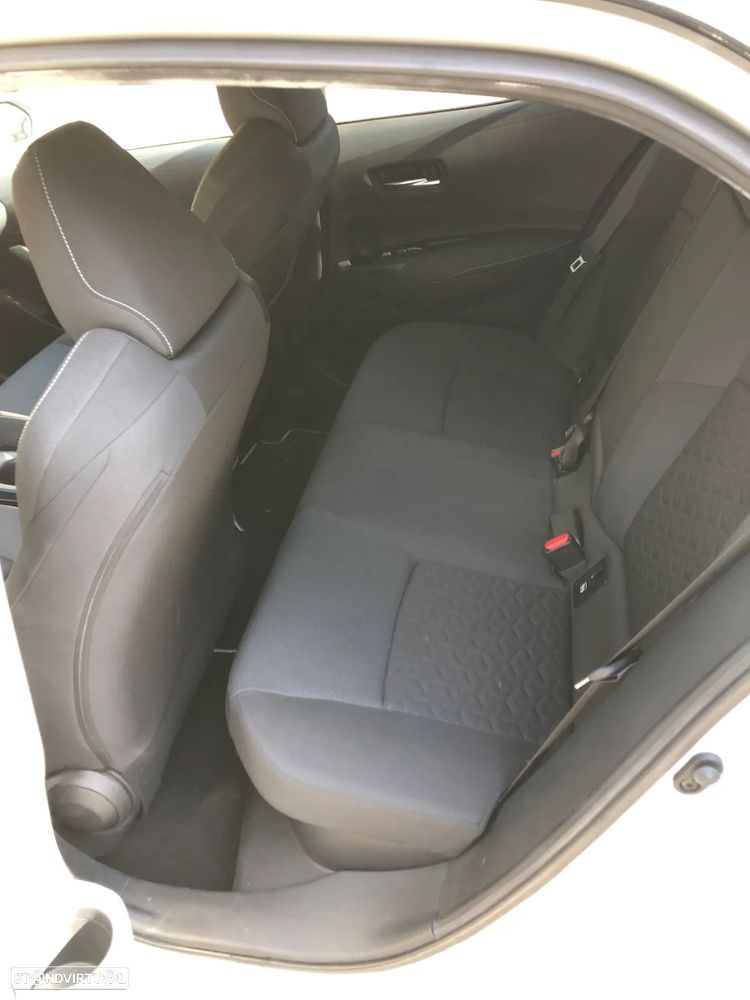 Toyota Corolla 1.8 Hybrid Comfort+P.Sport - 5