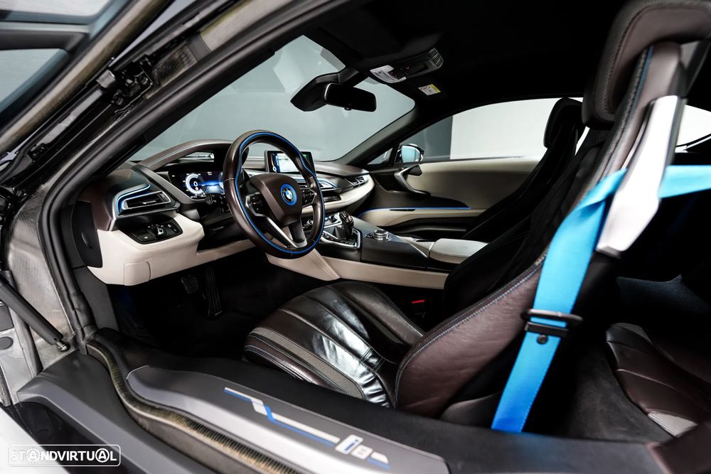 BMW i8 - 9