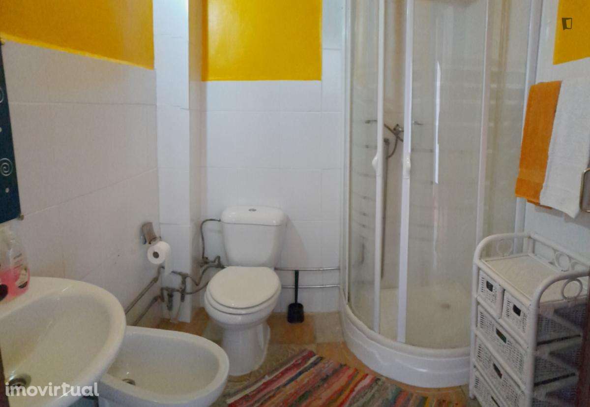 Quarto - localizado em Baixa de Santa Clara Coimbra - Grande imagem: 5/13