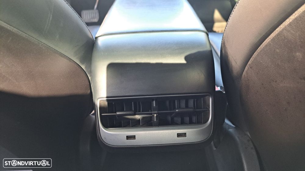 Tesla Model 3 Performance Dual Motor AWD - 52
