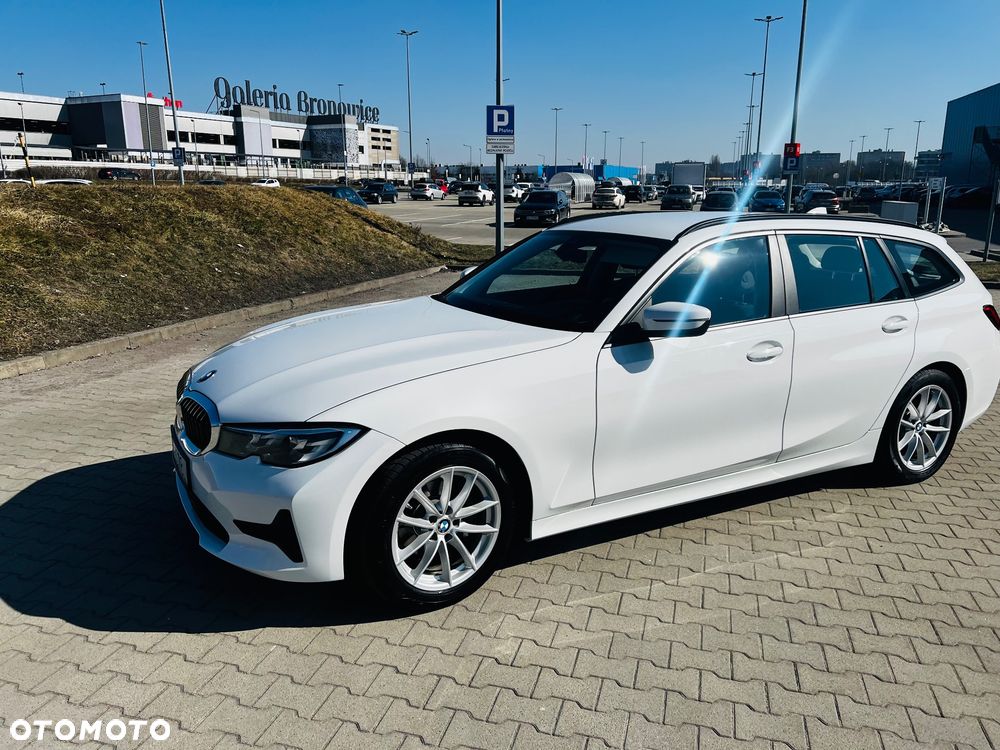 BMW Seria 3 318i Sport Line - 2