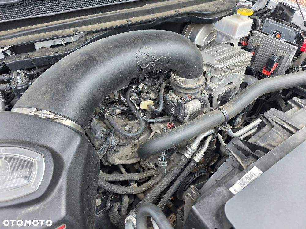RAM 1500 5.7 Crew Cab Bighorn - 22