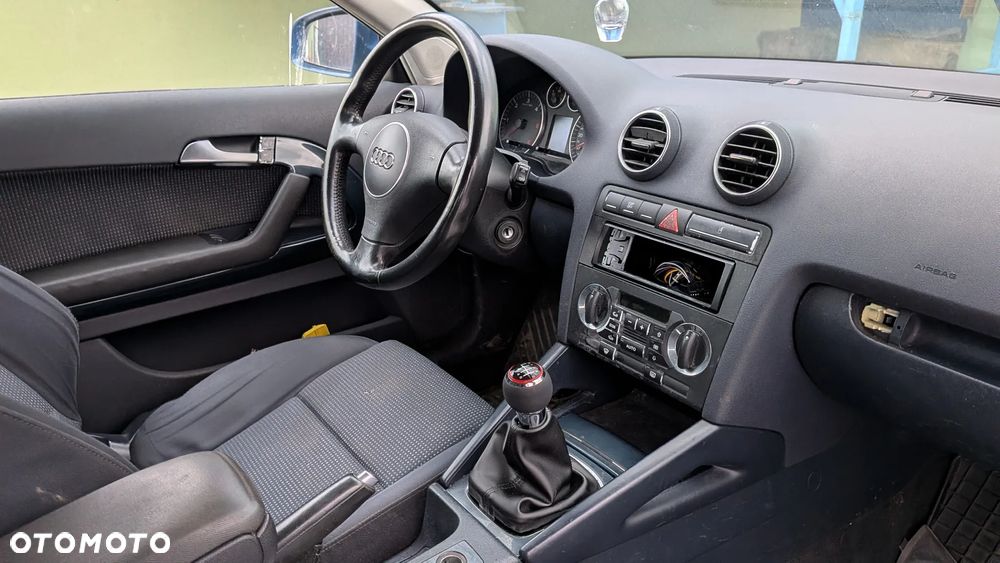 Audi A3 3-drzwiowe 2.0 TDI Ambiente - 3