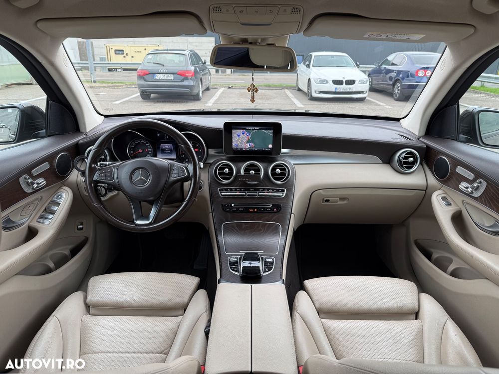 Mercedes-Benz GLC 220 d 4MATIC - 5