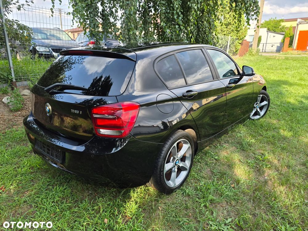 BMW Seria 1 - 11