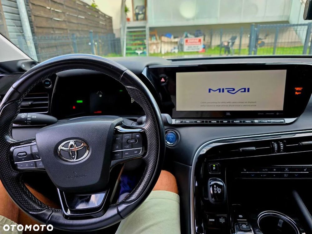 Toyota Mirai Prestige - 10