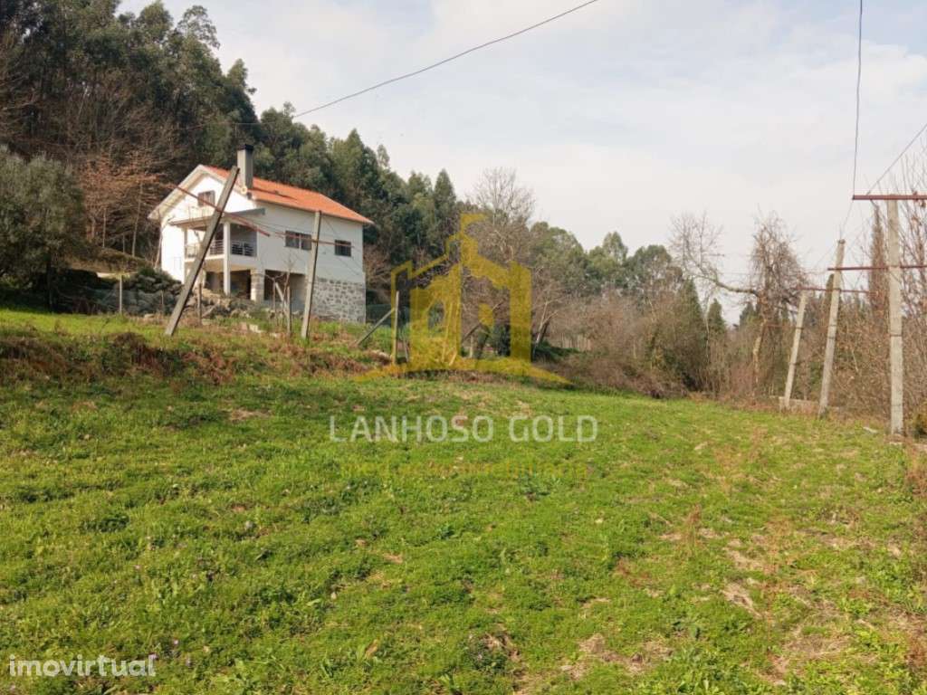 Terreno com 4.100m² | Excelente Potencial de Construção - Grande imagem: 2/12