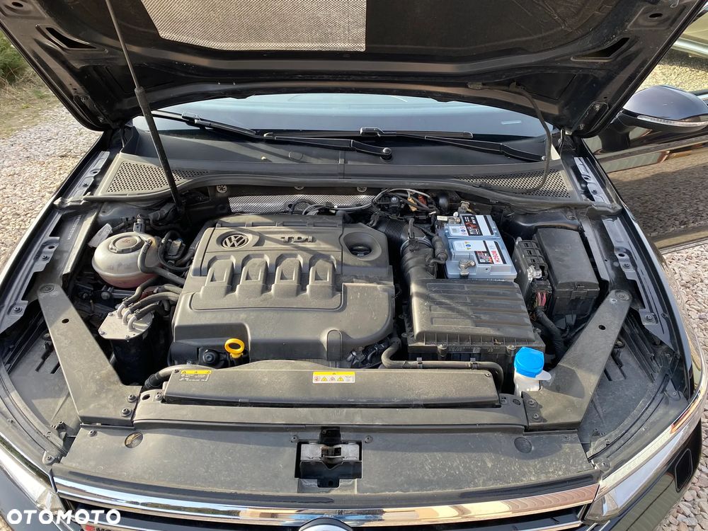 Volkswagen Passat 2.0 TDI BMT SCR 4Mot Highline DSG7 - 31