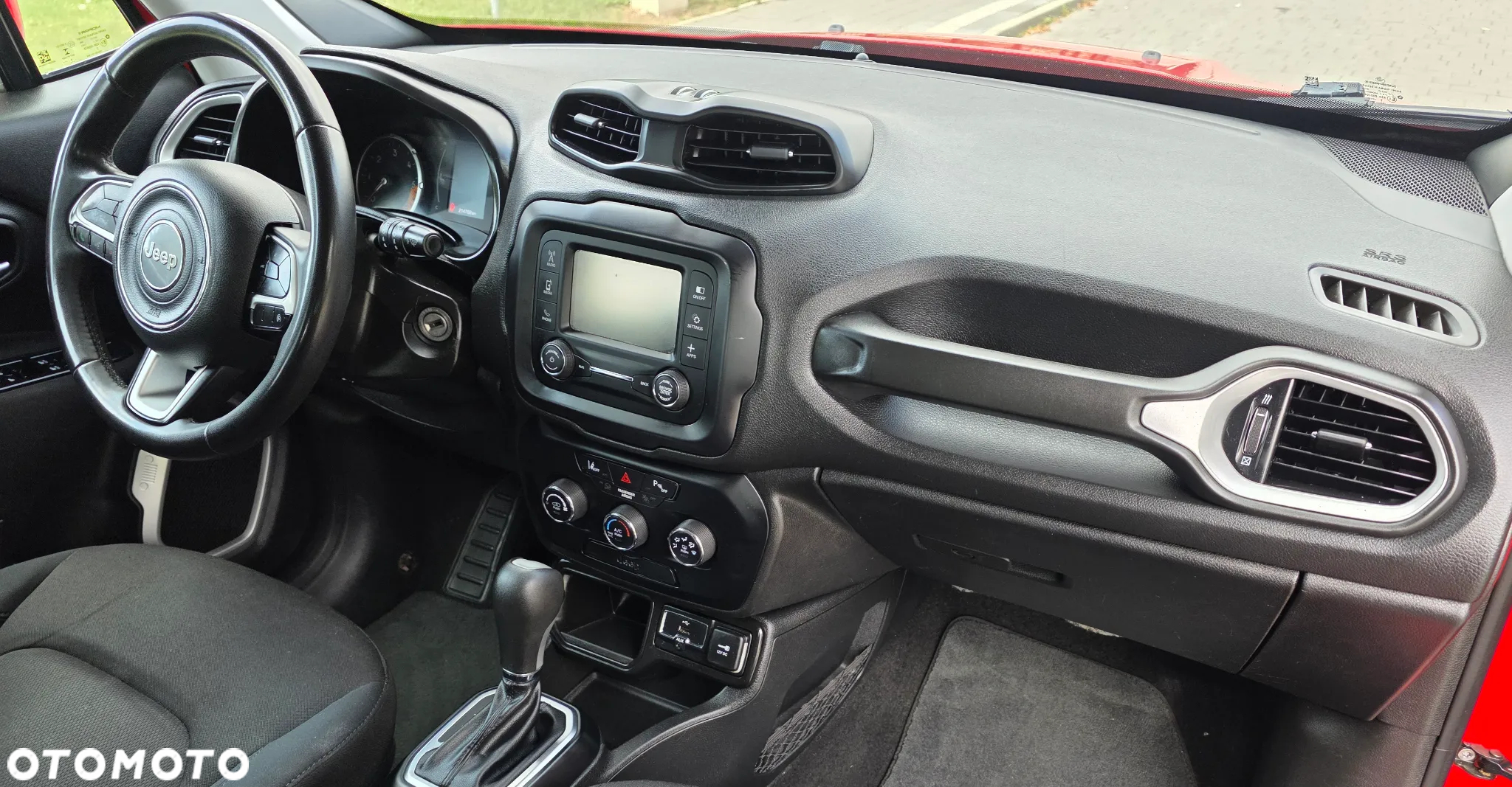 Jeep Renegade 1.6 MultiJet DSG Limited - 14