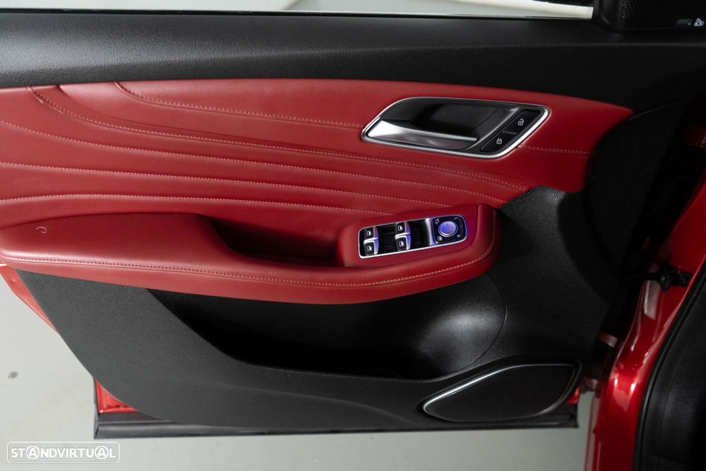 MG EHS 1.5 T-GDI Plug-in Hybrid Luxury - 30