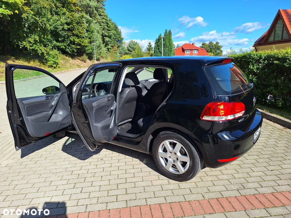 Volkswagen Golf 1.4 Comfortline - 24
