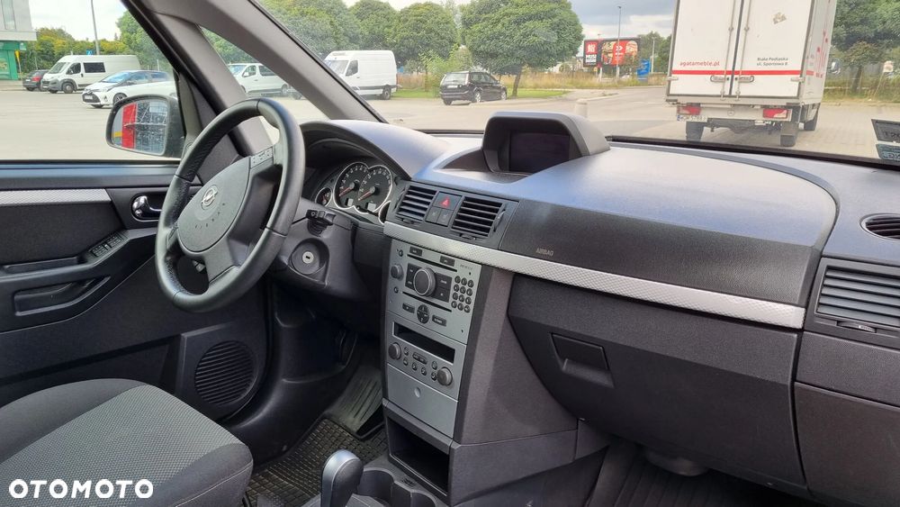 Opel Meriva 1.8 Cosmo MTA - 10