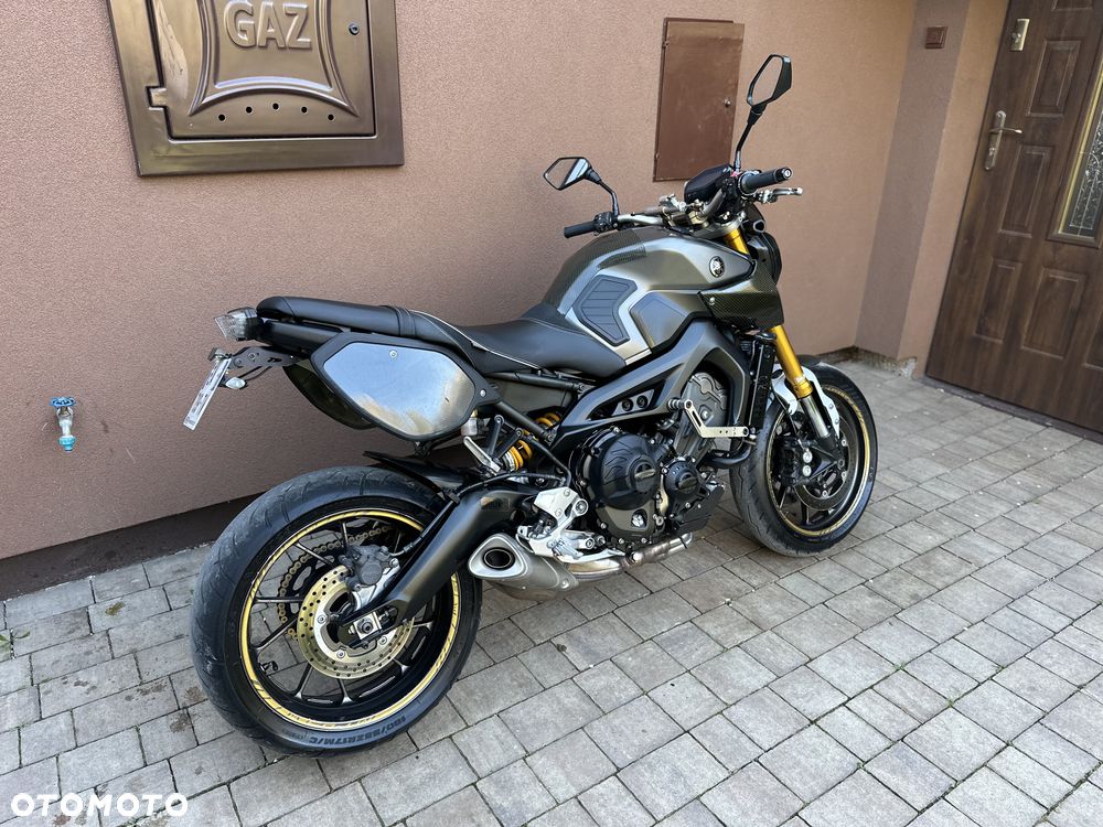 Yamaha MT - 17