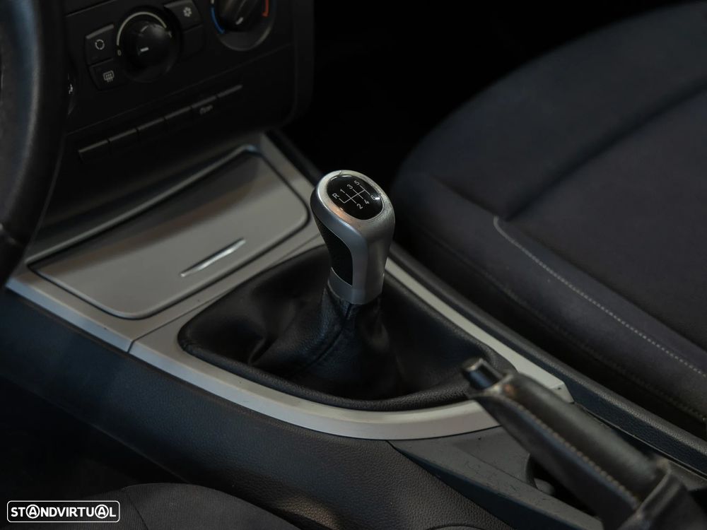 BMW 116 d DPF Edition Sport - 16