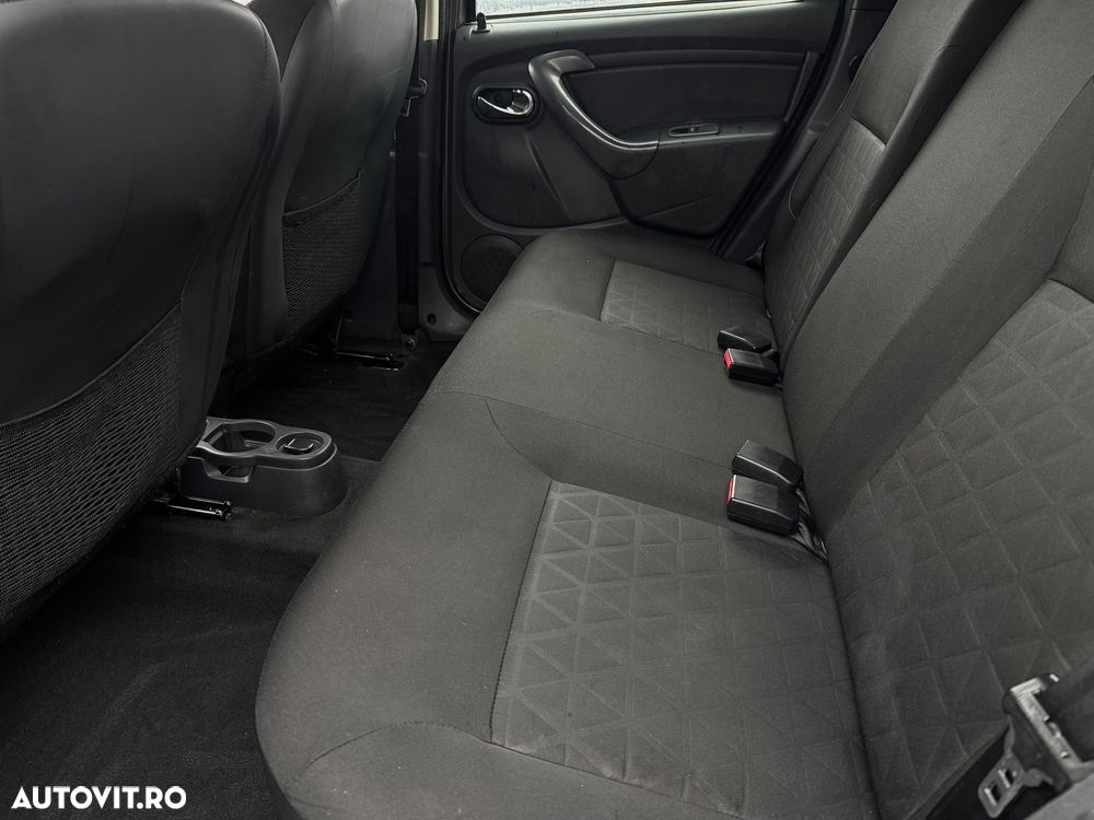 Dacia Duster dCi 110 FAP 4x2 Laureate - 10