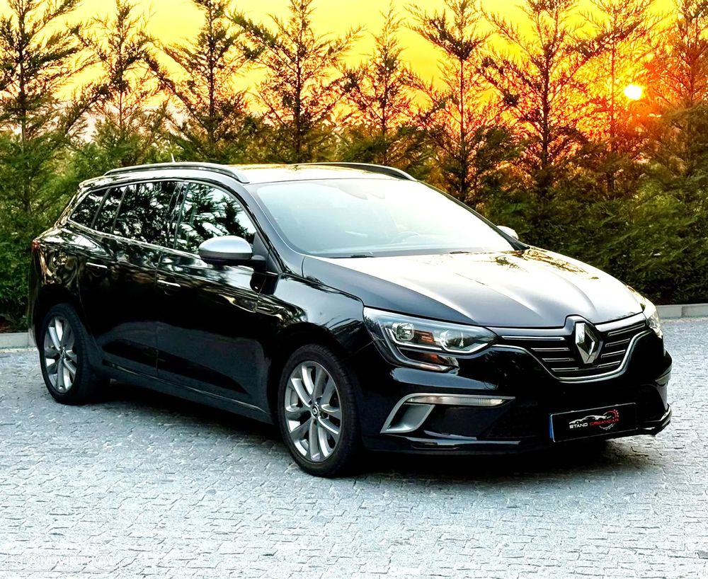 Renault Mégane Break ver-dci-110-fap-edc-bose-edition - 4