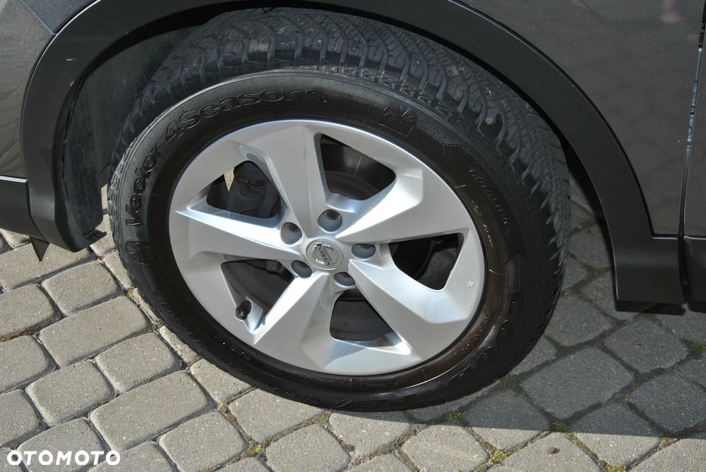 Nissan Qashqai - 6