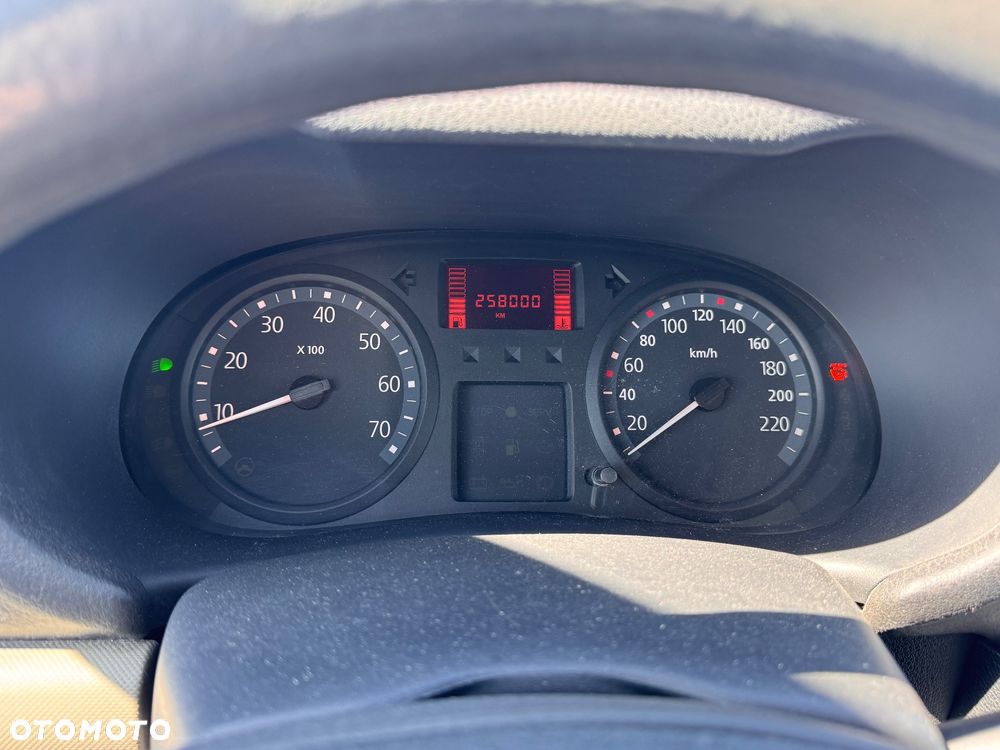 Renault Clio 1.5 dCi Extreme - 7