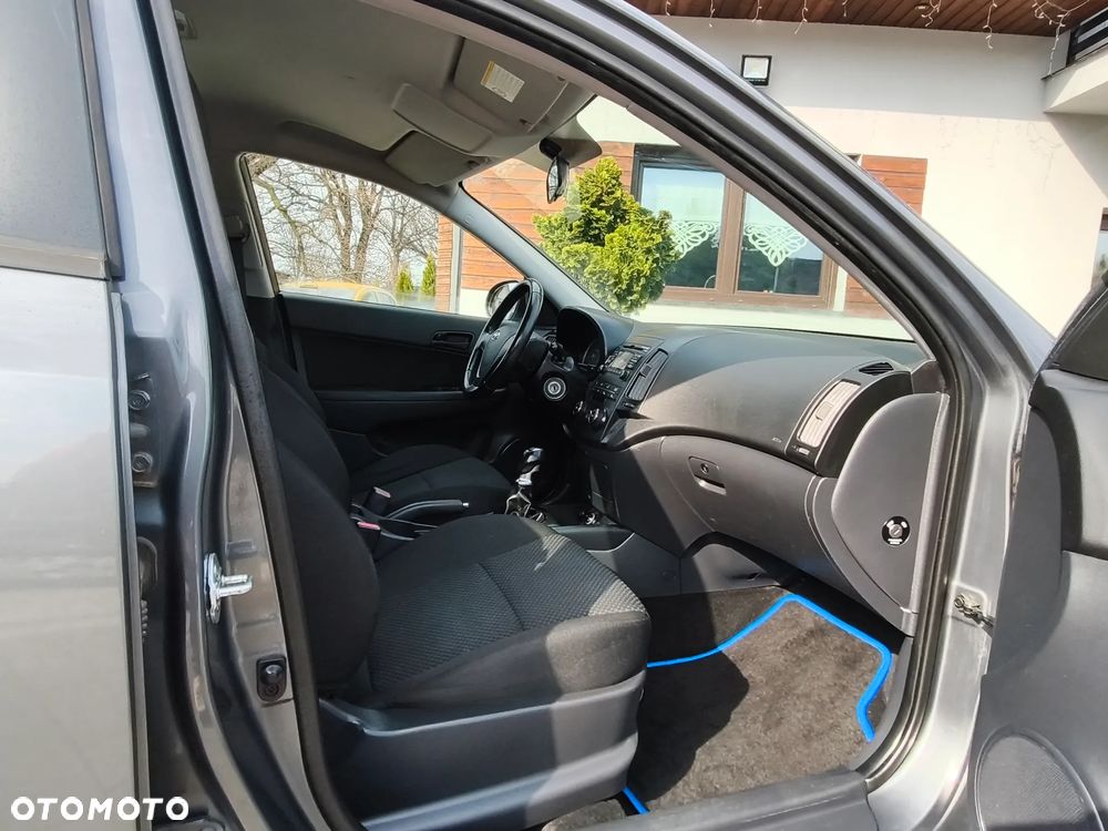 Hyundai i30 1.4 Edition Plus - 28